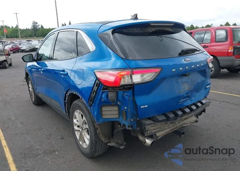 2020 Ford Escape Se z USA, uszkodzony, nr VIN 1FMCU9G62LUB06927